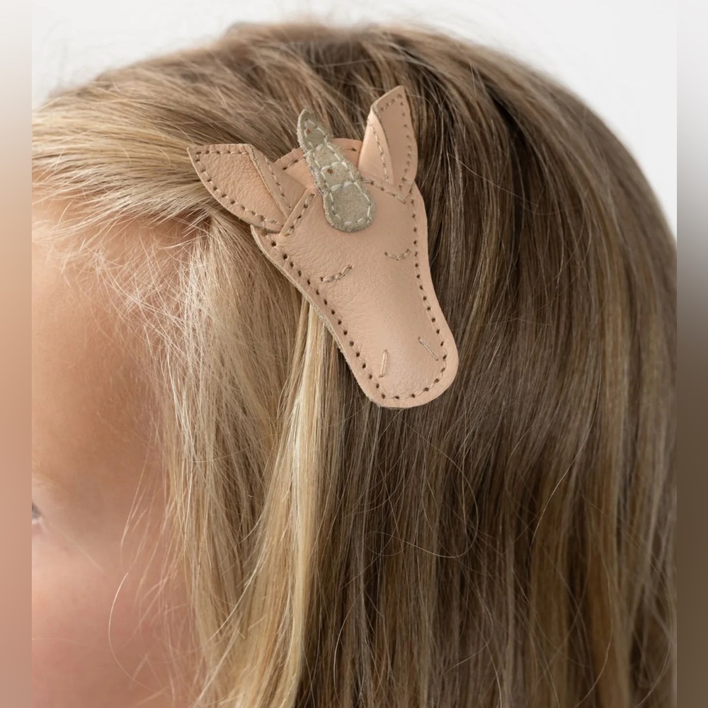 DONSJE Girls’ Unicorn Josy Special Hairclip—Light Rose Leather
